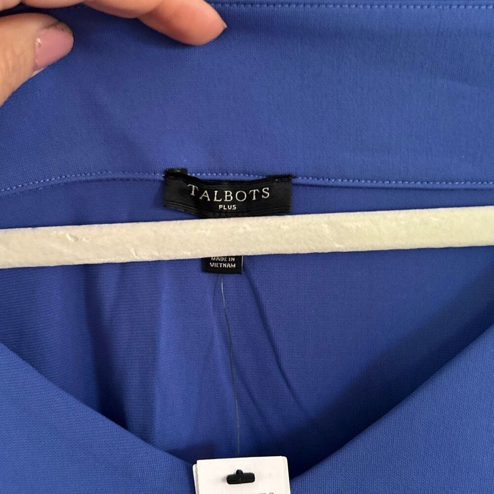 NWT Talbots periwinkle blue knit jersey V-neck top three-quarter sleeve plus siz - Picture 5 of 6
